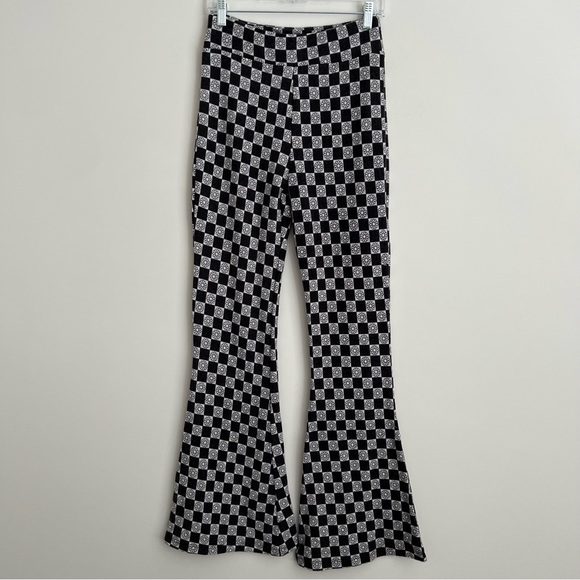 Belle du Jour Floral Checkered Lounge Set Juniors’ Size Large - Picture 5 of 9